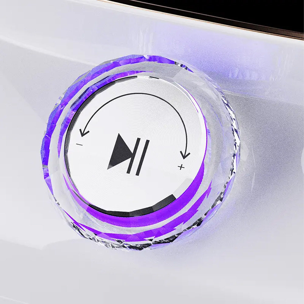 Bouton de réglage de la vitesse illuminé en violet, offrant un contrôle précis et un design élégant.