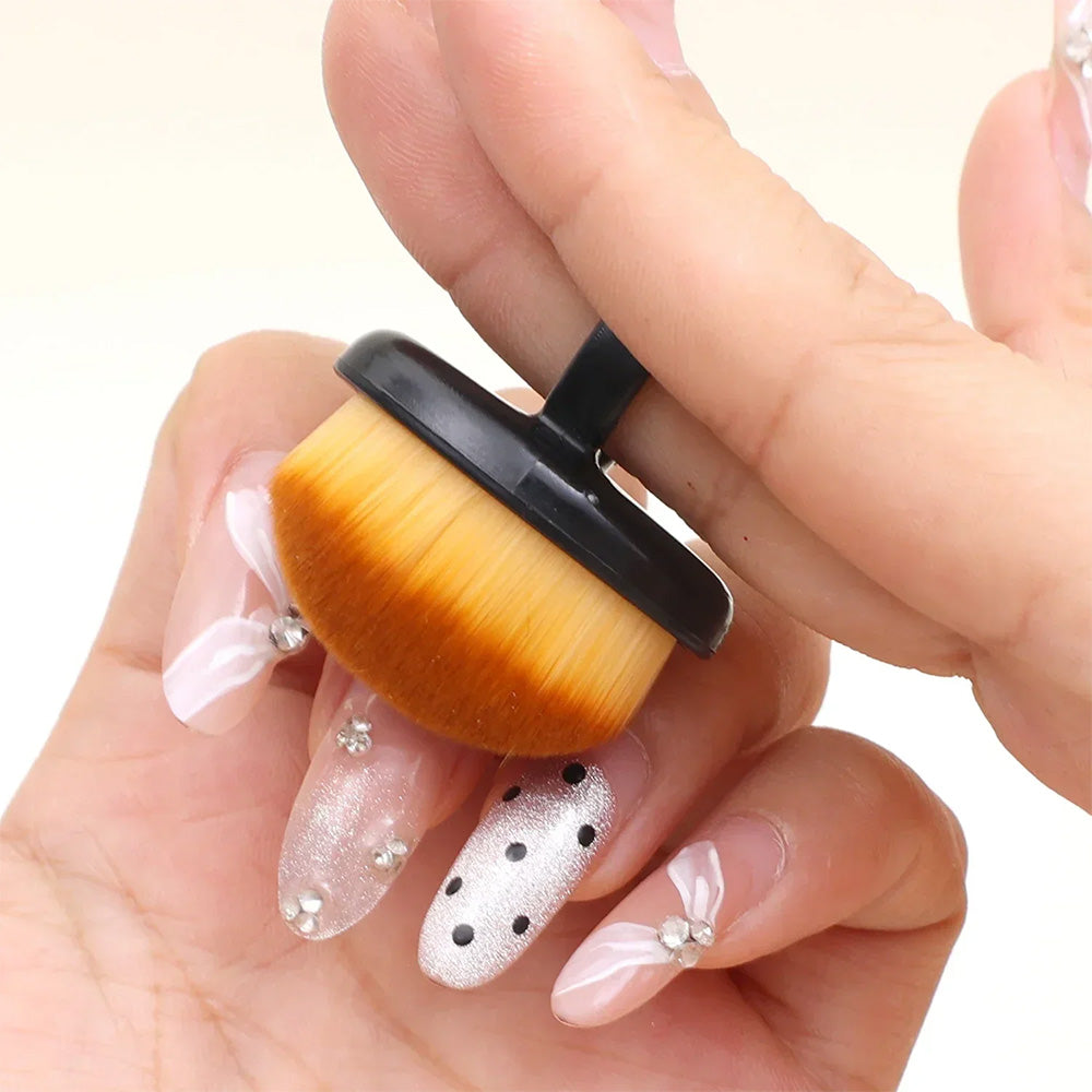 Brosse à ongle douce idéale pour le gel ou l’acrylique